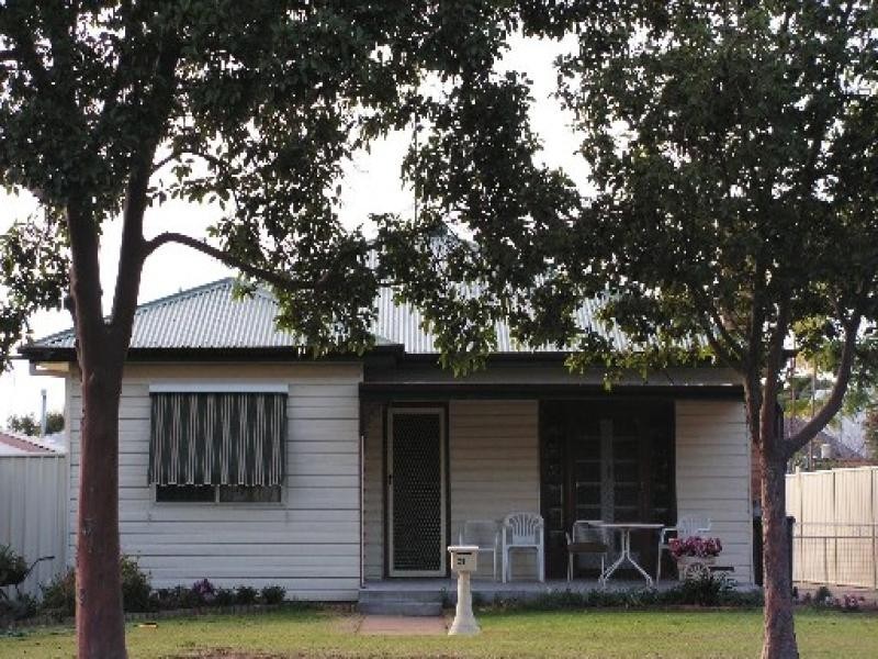 28 North Street, Dubbo NSW 2830