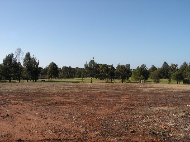 44 Lakeside Circuit, Dubbo NSW 2830