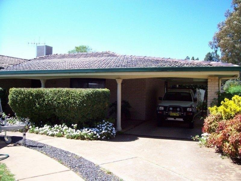 40 Lawson Street, Dubbo NSW 2830