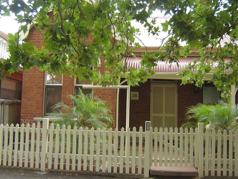 28 Erskine Street, Dubbo NSW 2830