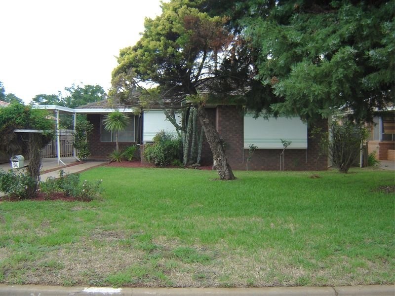 36 Howard Avenue, Dubbo NSW 2830