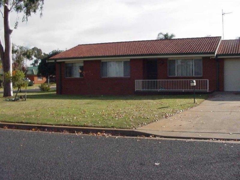 12C Cunningham Street, Dubbo NSW 2830