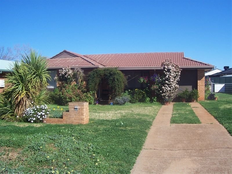 3 Eyre Street, Dubbo NSW 2830