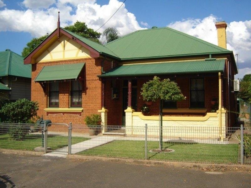 114 Bourke Street, Dubbo NSW 2830