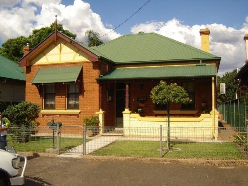 114 Bourke Street, Dubbo NSW 2830