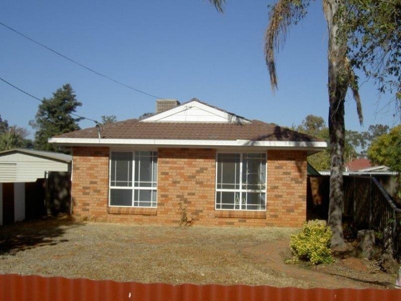 20 Spence Street, Dubbo NSW 2830