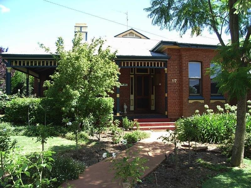 117 Cobra Street, Dubbo NSW 2830