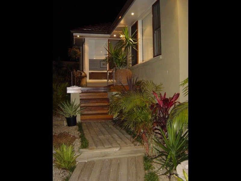 16 Cripps Avenue, Kingsgrove NSW 2208