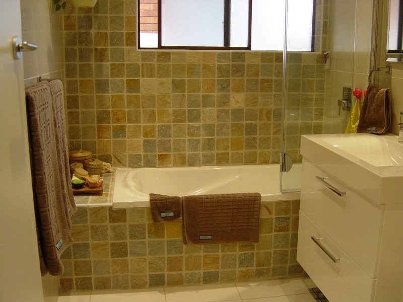 16 Cripps Avenue, Kingsgrove NSW 2208