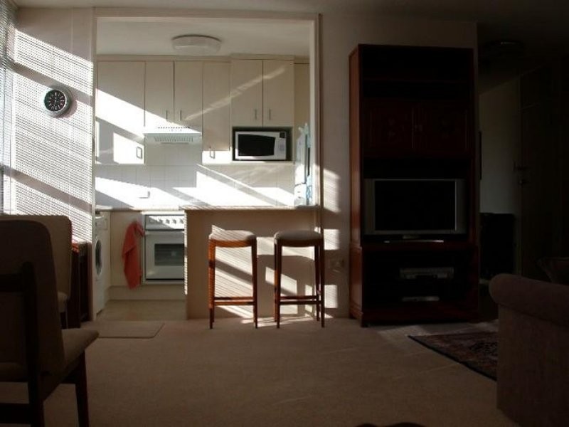 10 Barncleuth Square, Elizabeth Bay NSW 2011