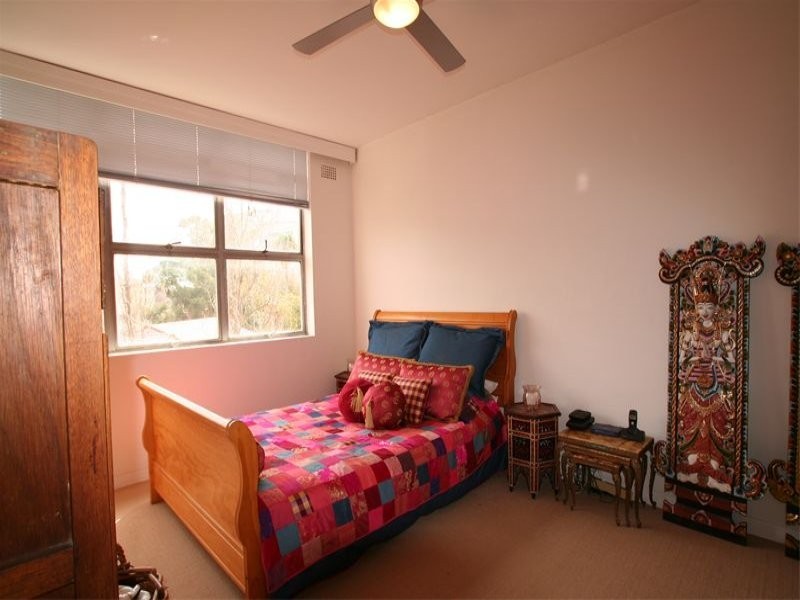 1 Holdsworth Avenue, Elizabeth Bay NSW 2011