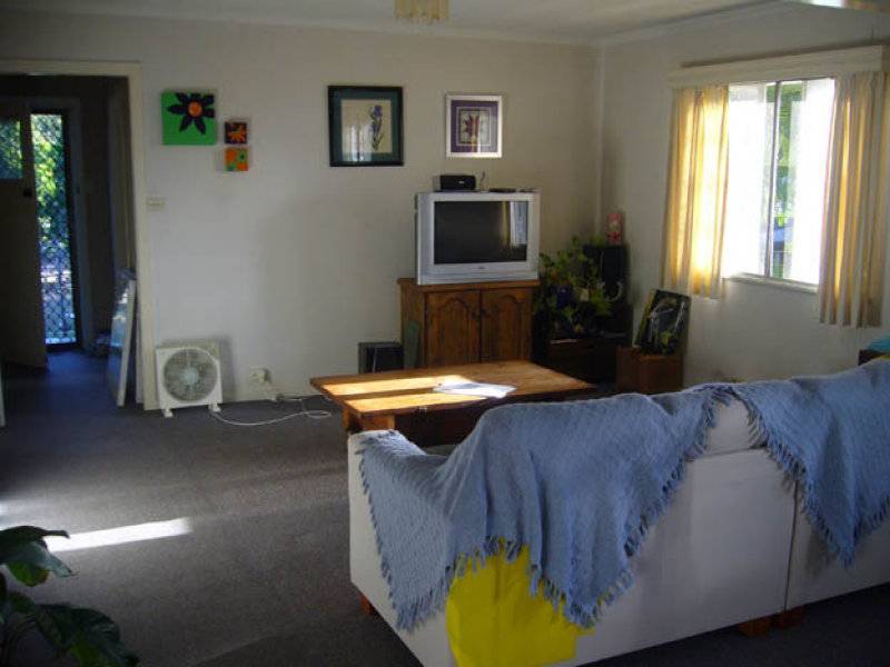 65 Salisbury St, Woolloongabba QLD 4102