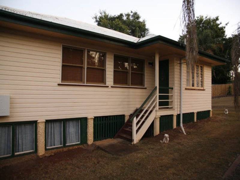 6 Diamond St, Holland Park QLD 4121