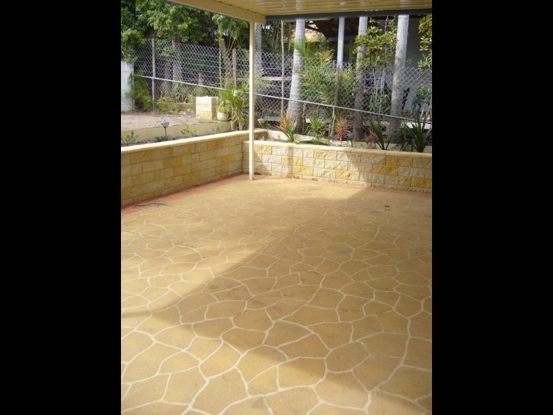 12 Rise St, Mount Gravatt East QLD 4122