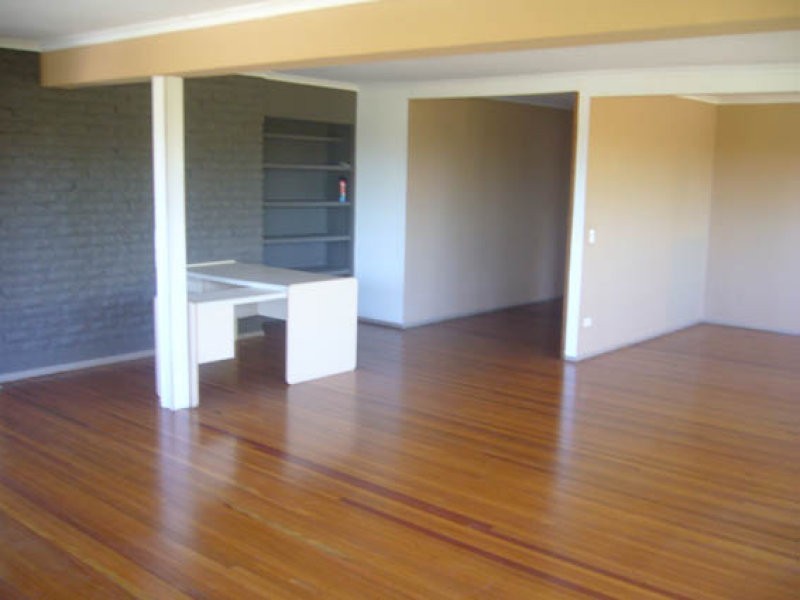 35 Prenzler St, Upper Mount Gravatt QLD 4122