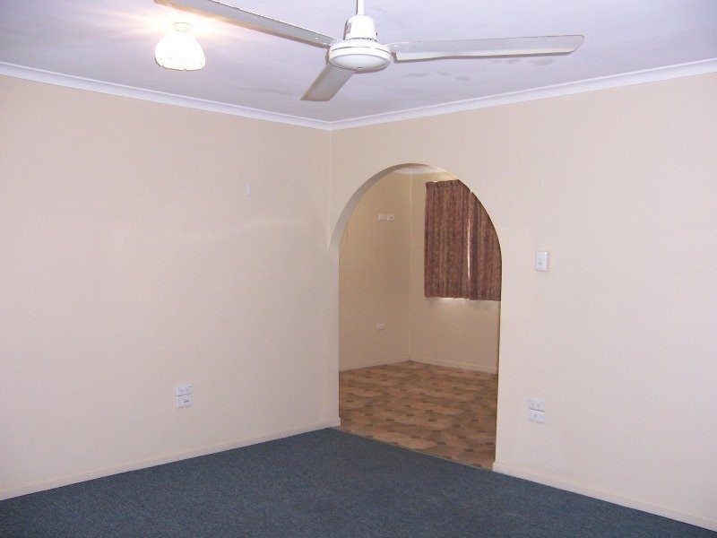 54 Baker Street, Emerald QLD 4720