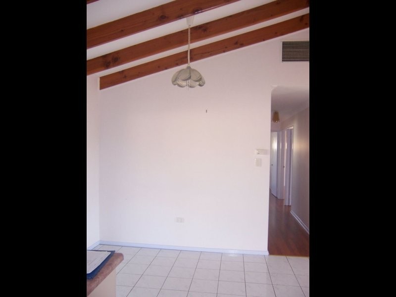 70 Gray Street, Emerald QLD 4720