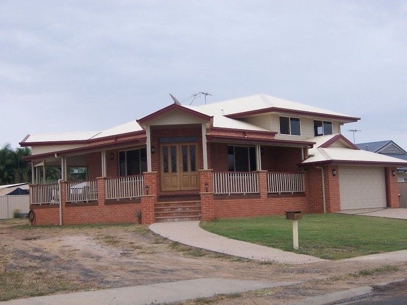 3 Yering Street, Emerald QLD 4720