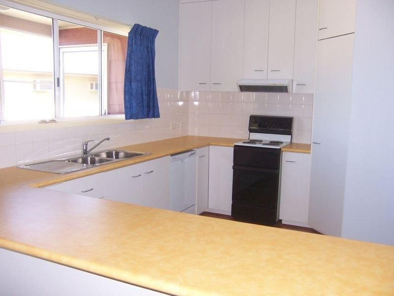 6 Roseanne Road, Emerald QLD 4720