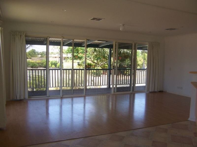 22 Coaker Drive, Emerald QLD 4720