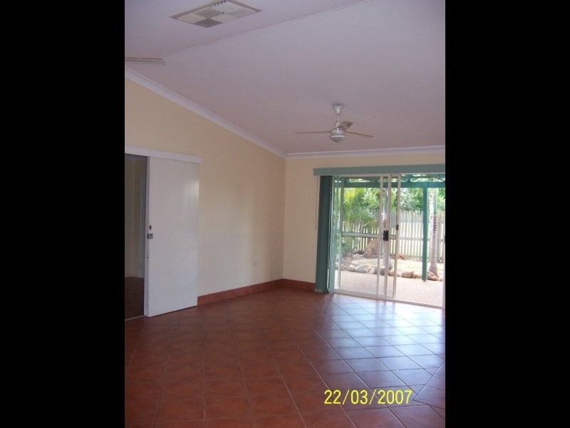 7 Crinum Crescent, Emerald QLD 4720