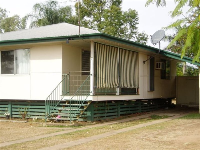 7 Mangrove Street, Blackwater QLD 4717