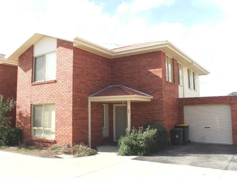 31 Pace Circuit, South Morang VIC 3752