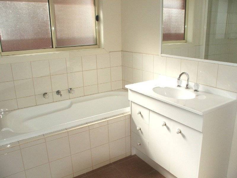 31 Pace Circuit, South Morang VIC 3752