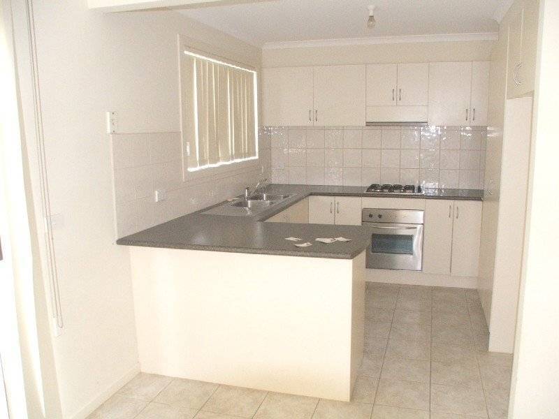 31 Pace Circuit, South Morang VIC 3752