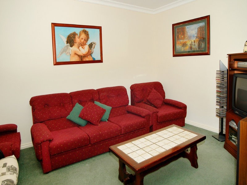 10 Sunbird Gardens, Epping VIC 3076