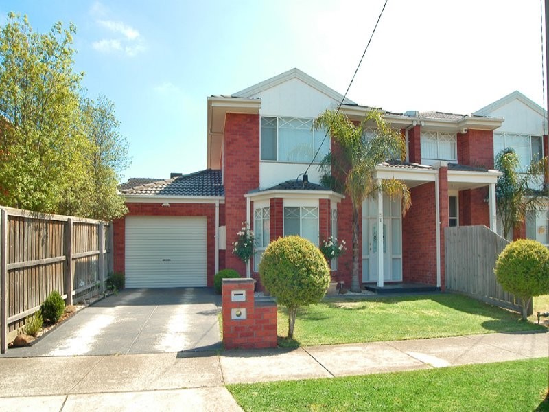 28 Karingal Way, Thomastown VIC 3074