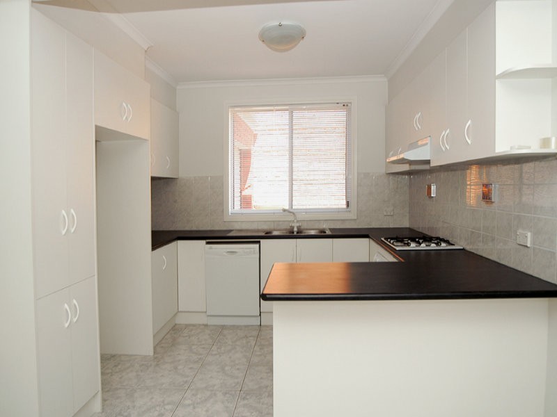28 Karingal Way, Thomastown VIC 3074