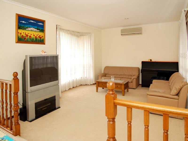 17 Lionheart Court, Epping VIC 3076