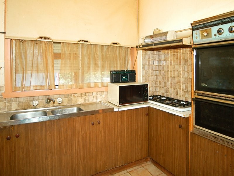 394 Station Street, Lalor VIC 3075