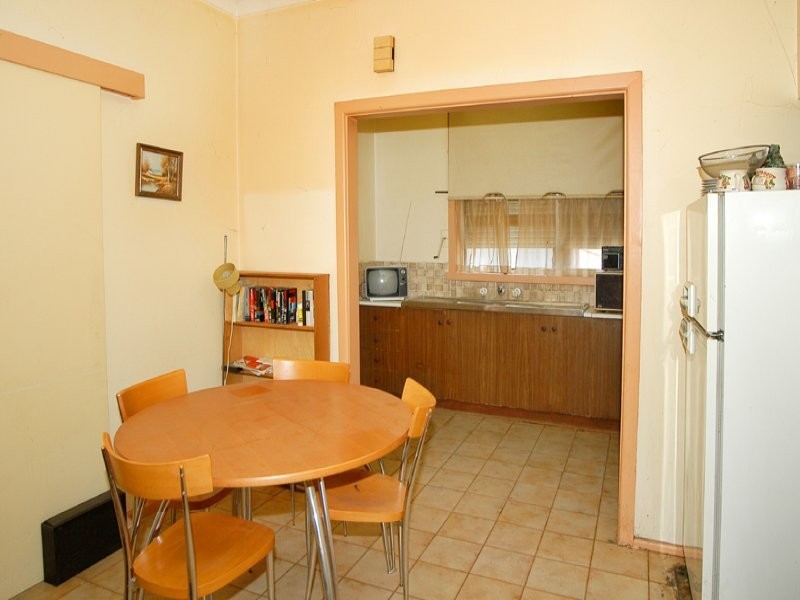 394 Station Street, Lalor VIC 3075