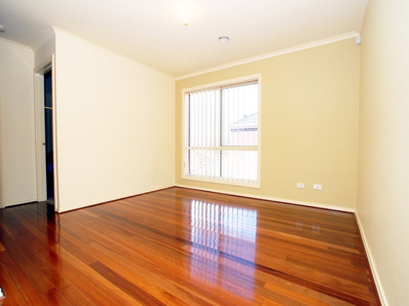 12 Trinity Way, South Morang VIC 3752