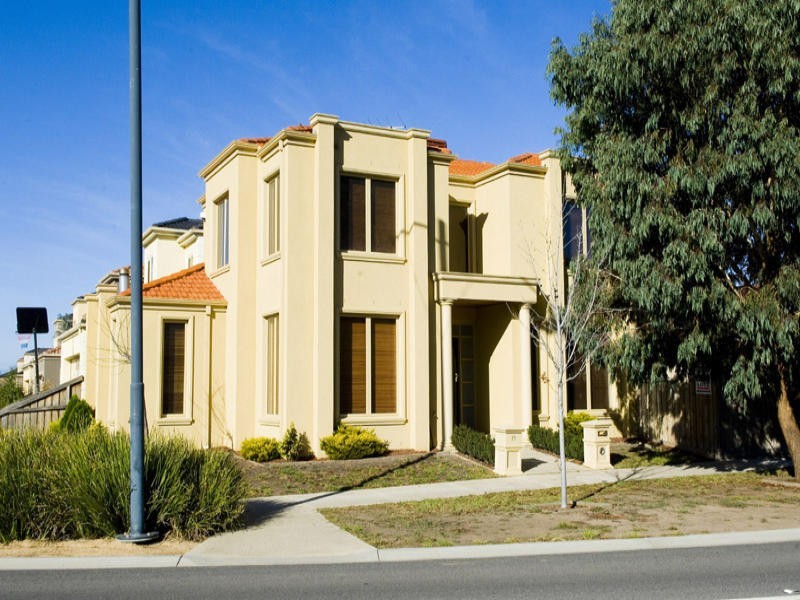 19 Vista Way, South Morang VIC 3752