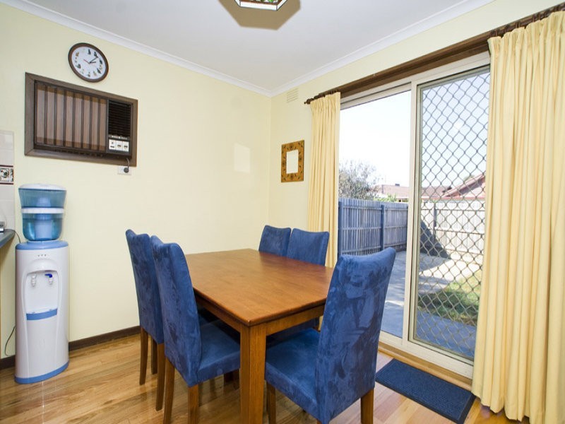 16 Karri Grove, Epping VIC 3076