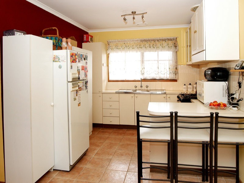 1/1 Radiata Court, Mill Park VIC 3082