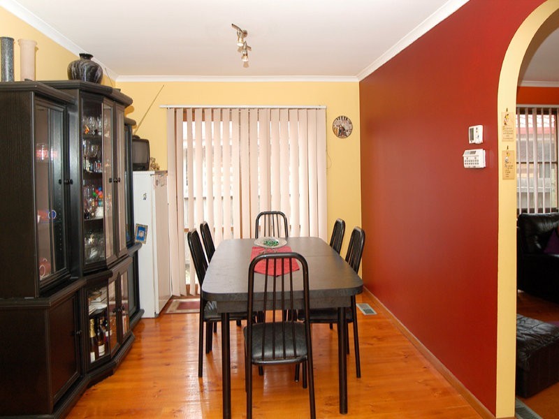 1/1 Radiata Court, Mill Park VIC 3082