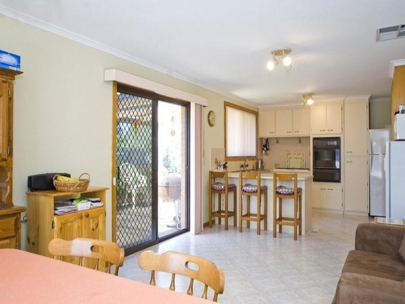 9 Burnett Court, Mill Park VIC 3082
