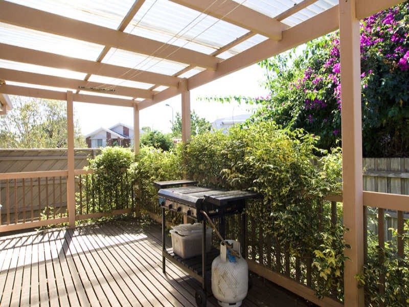 9 Burnett Court, Mill Park VIC 3082