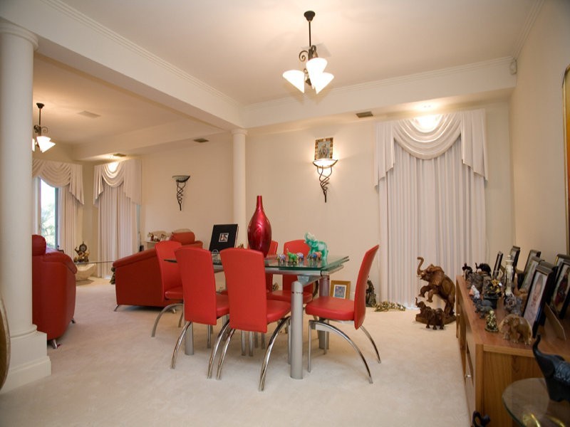 27 Montana Way, Mill Park VIC 3082