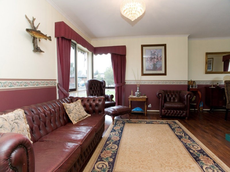 6 Fetlock Place, Epping VIC 3076