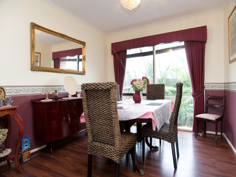 6 Fetlock Place, Epping VIC 3076