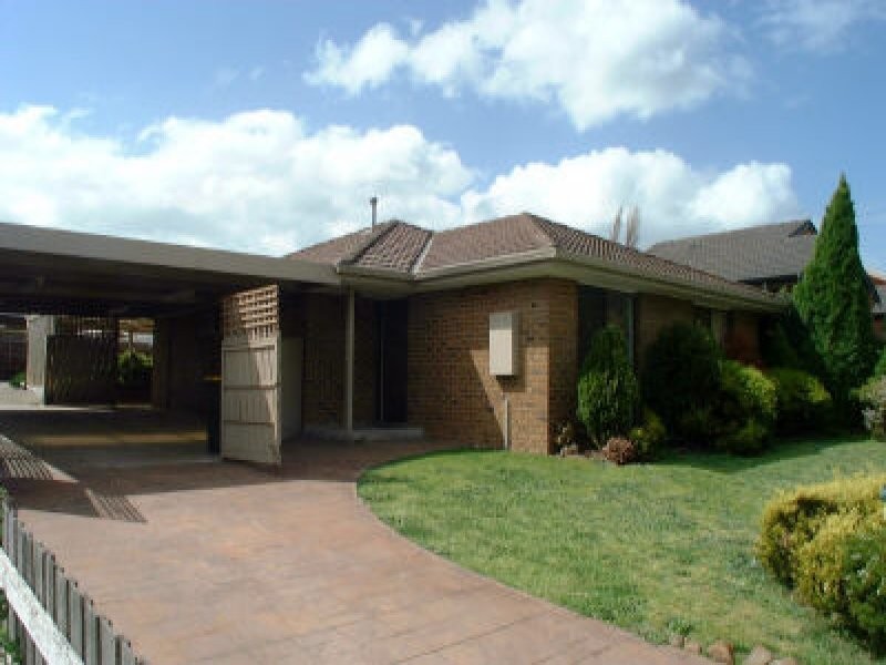 12 Pembroke Street, Epping VIC 3076