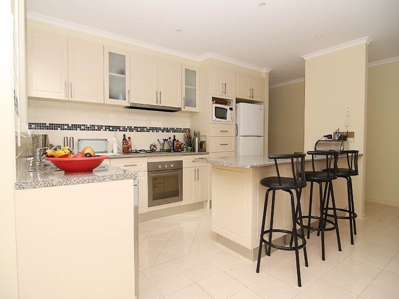 7 Knoll Walk, Epping VIC 3076