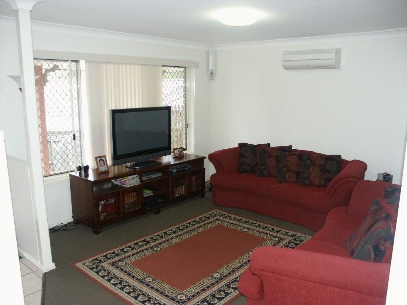 7 Arlington Drive, Arana Hills QLD 4054