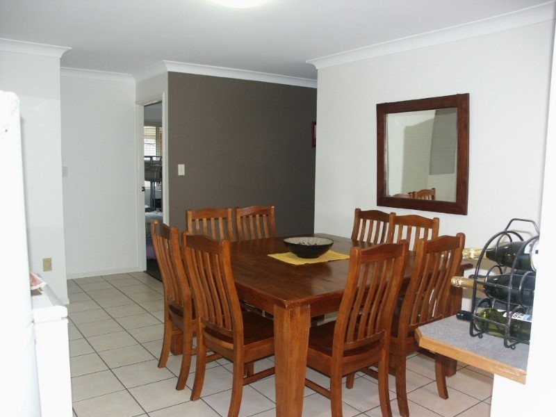 7 Arlington Drive, Arana Hills QLD 4054