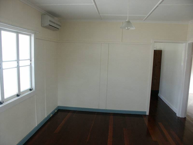 8 White Street, Everton Park QLD 4053